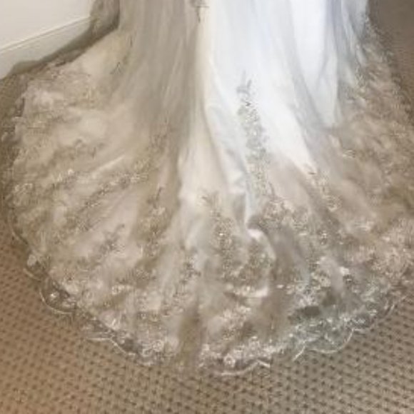 BRIDAL - Picture 5 of 14